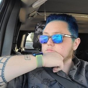 Meet your Posher, Daniel